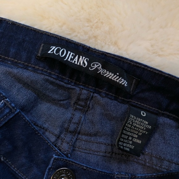 Skinny Jeans - Picture 7 of 9